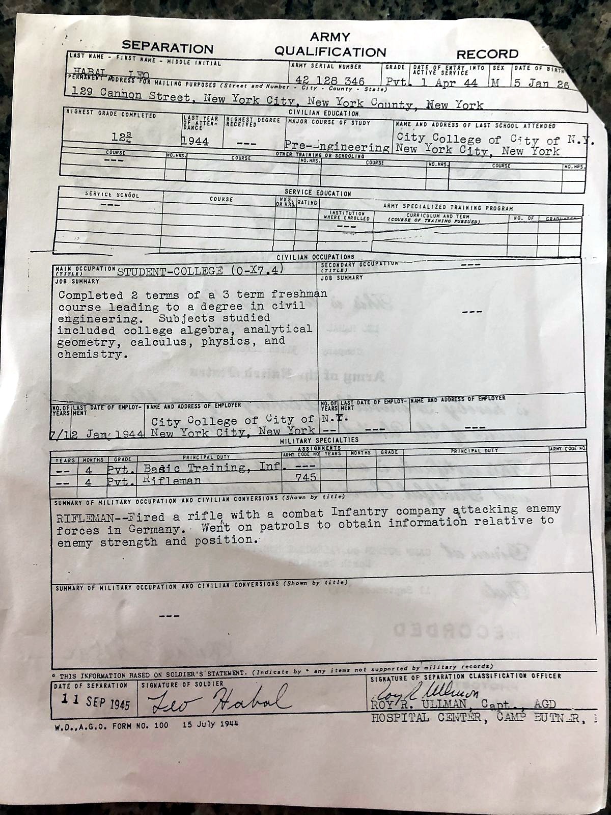 Complete Army Separation Qualification Record for Leo Habel, including its margins and signatures